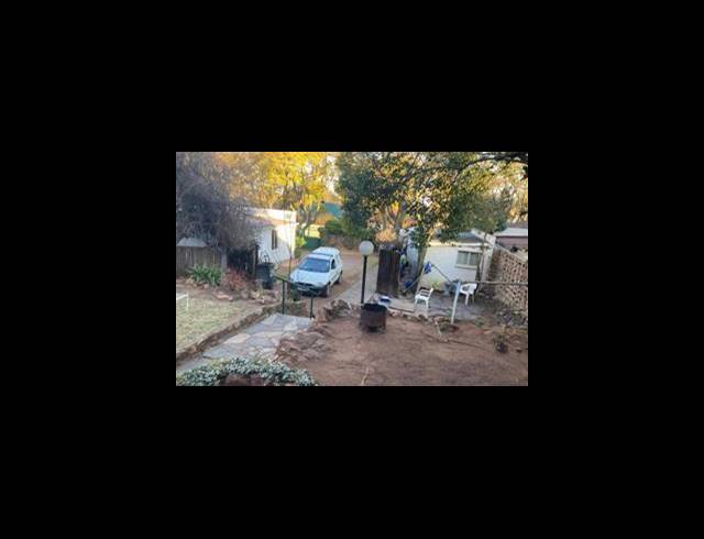 5 BEDROOM HOUSE FOR SALE IN KENSINGTON